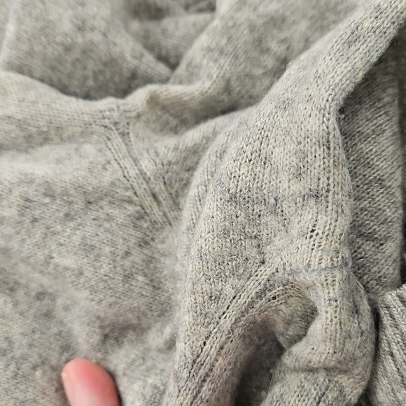 Tory Burch Gray Metino Wool Blend Long Sleeve 1/3 Zip Sweater Size L - Picture 9 of 10